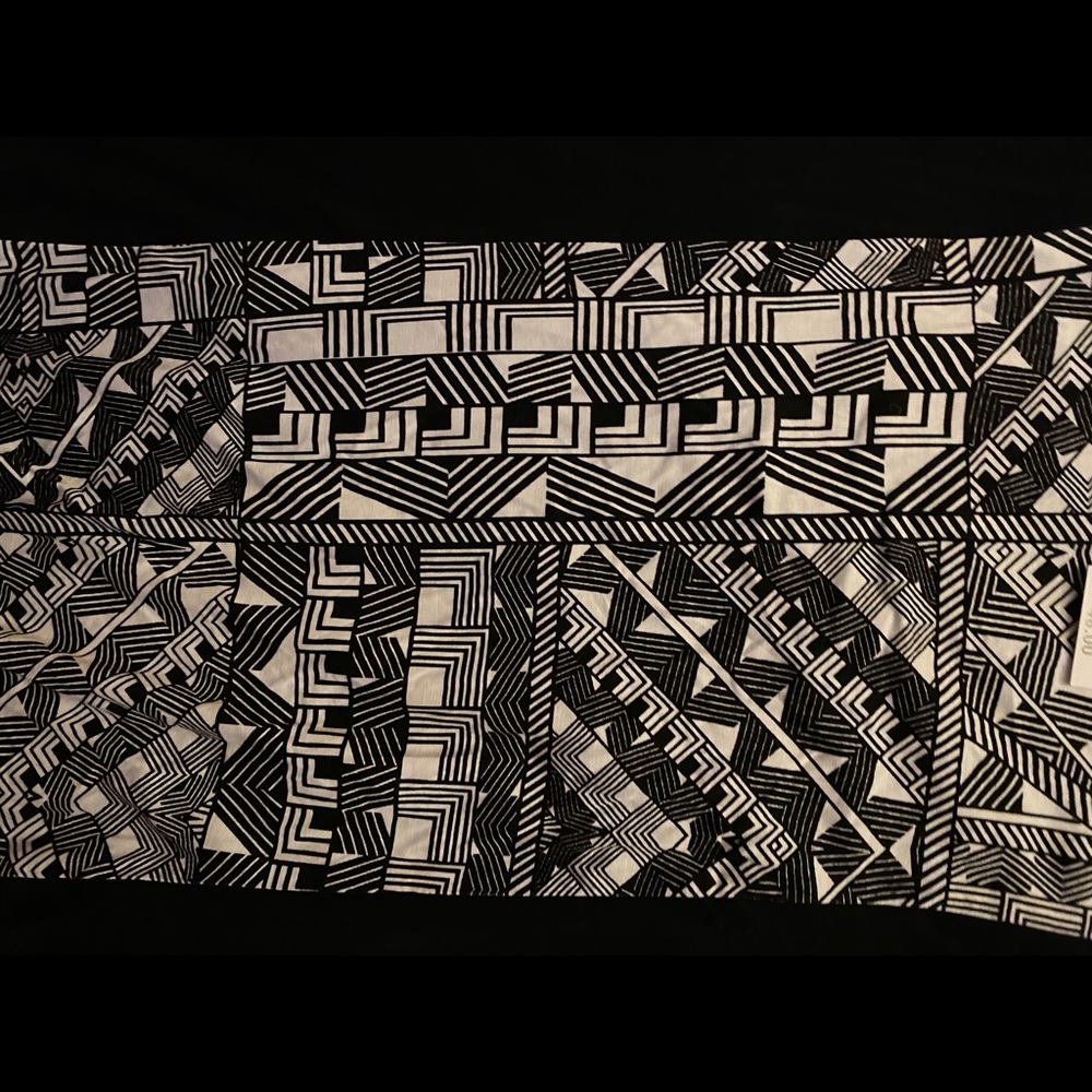 Aztec Blouse - Picture 4 of 5